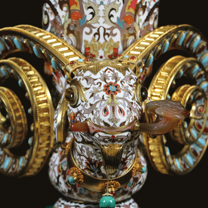 【中藝堂】张同禄 景泰蓝《羊角杯》