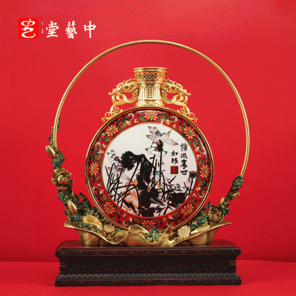 《荷瓶盛事》收藏品刘永森朱炳仁崔如琢三位大师跨界联合献礼百年珍品