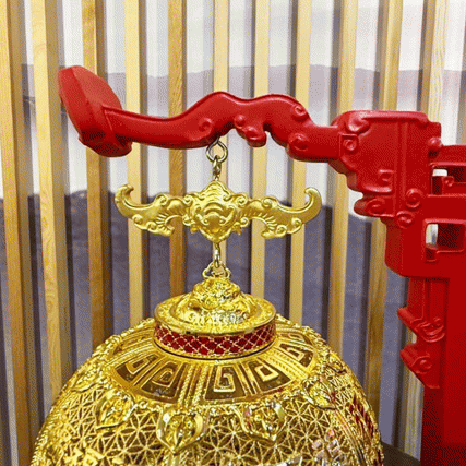 翟玉良亲铸｜故宫同源《百福宫灯》 999足金丝·可转可藏｜天安门灯笼宗师再造传世孤品！​