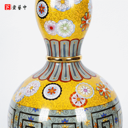 霍铁辉复刻乾隆遗珍 | 景泰蓝《仿粉彩回纹饰葫芦》 | 回纹延绵，富贵不断​