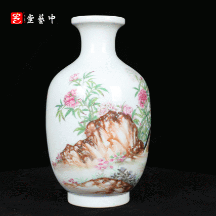 珐琅彩文石花卉冬瓜瓶 | 王辉再造经典陈设雅器，瓶型圆润饱满，花石相映，清供案头